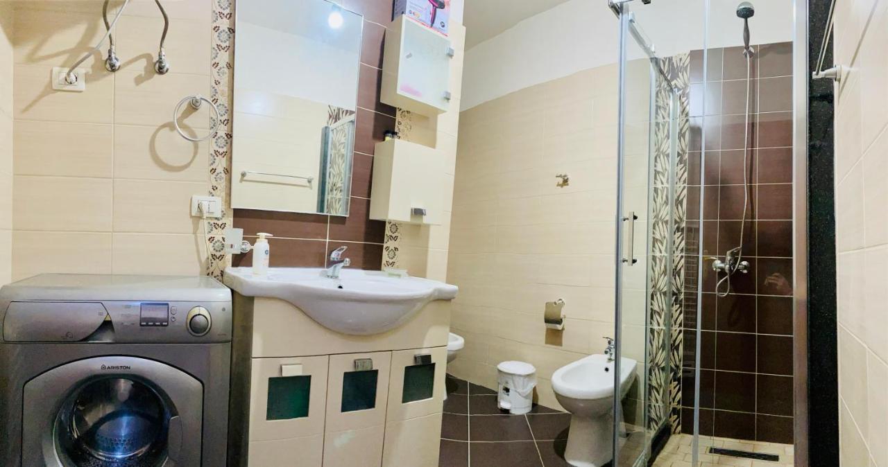 Downtown Apartment ฟิเอร์ ภายนอก รูปภาพ